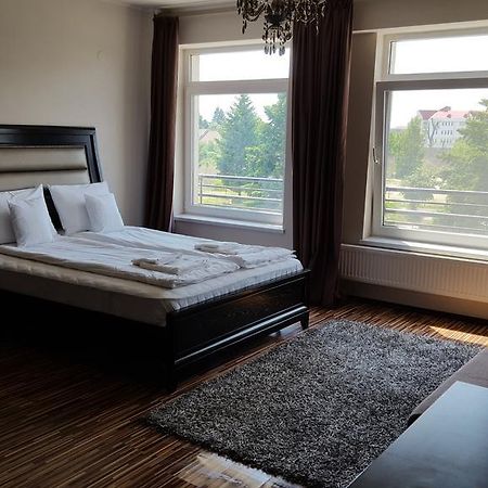 Sunlight Studio Apartment Gran Varadino Esterno foto