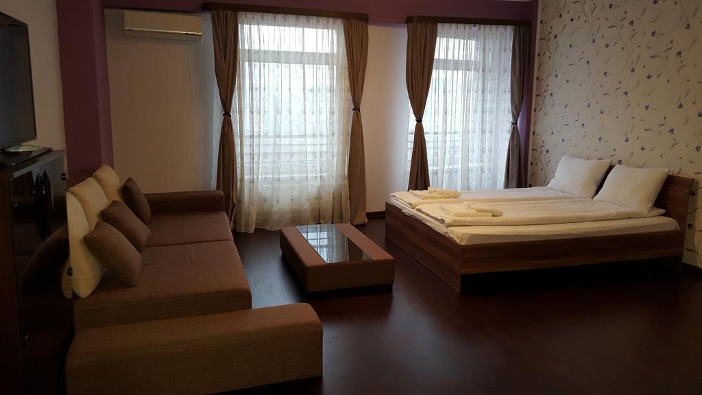 Sunlight Studio Apartment Gran Varadino Esterno foto